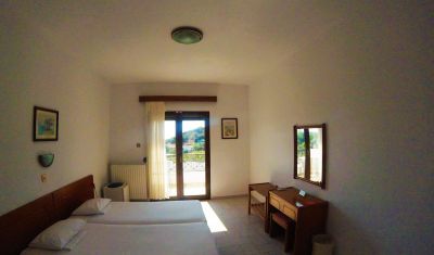Imagine pentru Hotel Ermioni 3* valabile pentru Litoral 2025