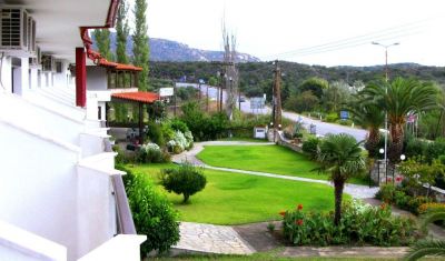 Imagine pentru Hotel Ermioni 3* valabile pentru Litoral 2025