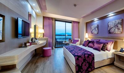 Imagine pentru Hotel Euphoria Aegean Resort & Spa 5* valabile pentru Litoral 2025
