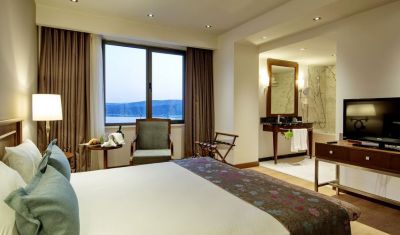Imagine pentru Hotel Euphoria Aegean Resort & Spa 5* valabile pentru Litoral 2025