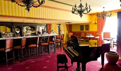 Imagine pentru Hotel Europe Villa Cortes 5* valabile pentru Litoral 2025