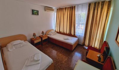Imagine pentru Hotel Excelsior Eforie Sud 2* valabile pentru Litoral 2025