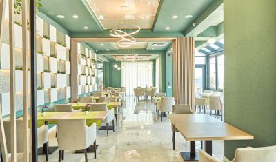 Imagine pentru Hotel Excelsior Mamaia Nord 3* valabile pentru Litoral 2025