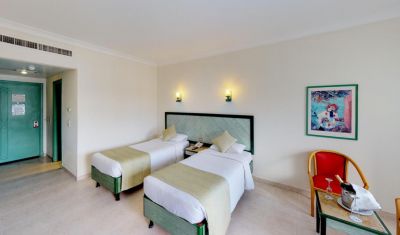 Imagine pentru Hotel Falcon Hills 3* valabile pentru Litoral 2025