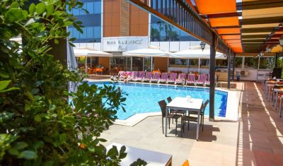 Imagine pentru Hotel Fame Beach 4* valabile pentru Litoral 2025