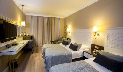 Imagine pentru Hotel Fame Residence Kemer & Spa 5* valabile pentru Litoral 2025