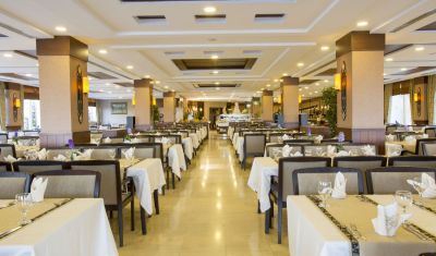 Imagine pentru Hotel Fame Residence Kemer & Spa 5* valabile pentru Litoral 2025