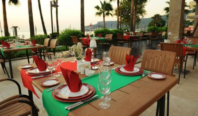 Imagine pentru Hotel Fame Residence Kemer & Spa 5* valabile pentru Litoral 2025