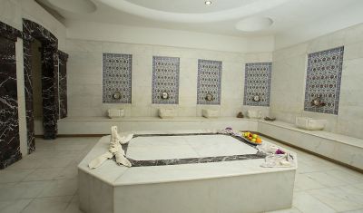 Imagine pentru Hotel Fame Residence Kemer & Spa 5* valabile pentru Litoral 2025