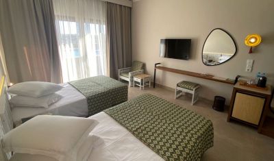 Imagine pentru Hotel Faraana Reef 4* valabile pentru Litoral 2025
