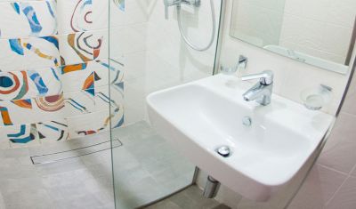 Imagine pentru Hotel Favorit 3* valabile pentru Litoral 2025