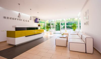 Imagine pentru Hotel Favorit 3* valabile pentru Litoral 2025