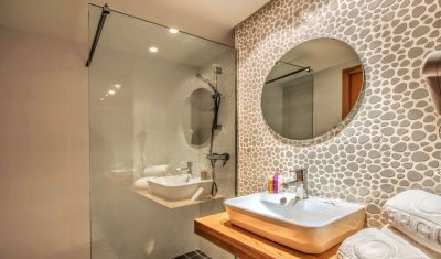 Imagine pentru Hotel Fergus Geminis 3*  valabile pentru Litoral 2025