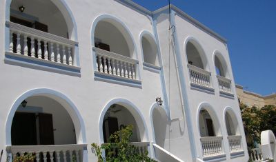 Imagine pentru Hotel Finikas 2*  valabile pentru Litoral 2025