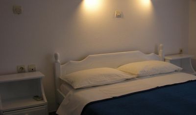Imagine pentru Hotel Finikas 2*  valabile pentru Litoral 2025