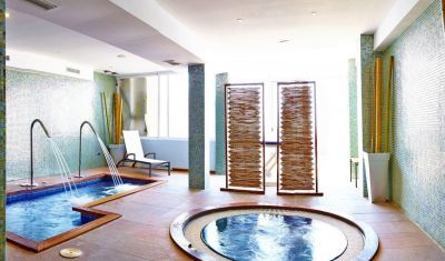 Imagine pentru Hotel Flamboyan Caribe 4* valabile pentru Litoral 2025