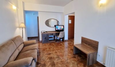 Imagine pentru Hotel Florida 3* valabile pentru Litoral 2025