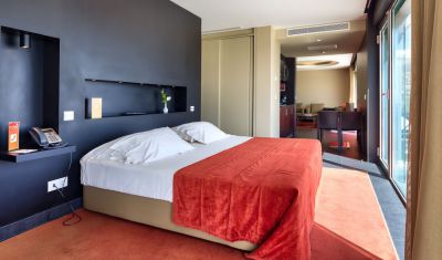 Imagine pentru Hotel Four Views Baia 4*  valabile pentru Litoral 2025