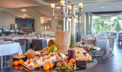 Imagine pentru Hotel Four Views Baia 4*  valabile pentru Litoral 2025
