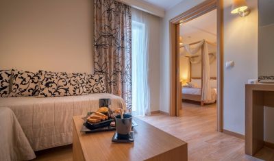 Imagine pentru Hotel Galaxy Beach Resort 5* valabile pentru Litoral 2025