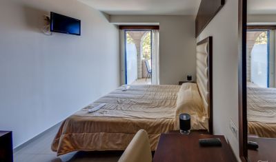 Imagine pentru Hotel Galini Sea View 5*  valabile pentru Litoral 2025