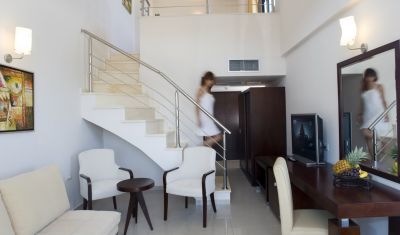Imagine pentru Hotel Galini Sea View 5*  valabile pentru Litoral 2025