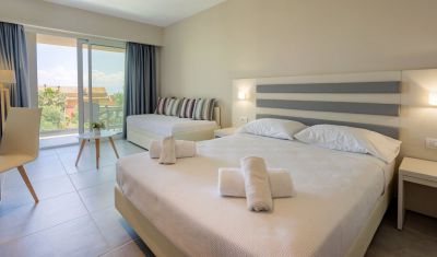 Imagine pentru Hotel Gemini 3* valabile pentru Litoral 2025