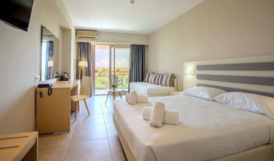 Imagine pentru Hotel Gemini 3* valabile pentru Litoral 2025