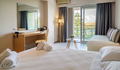 Imagine pentru Hotel Gemini 3* valabile pentru Litoral 2025