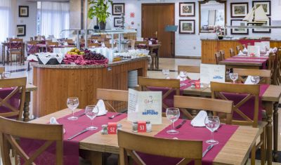 Imagine pentru Hotel GHT Neptuno 3* valabile pentru Litoral 2025