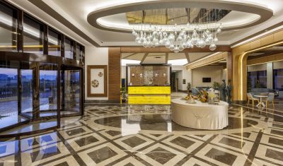 Imagine pentru Hotel Glamour Resort & Spa 5* valabile pentru Litoral 2025