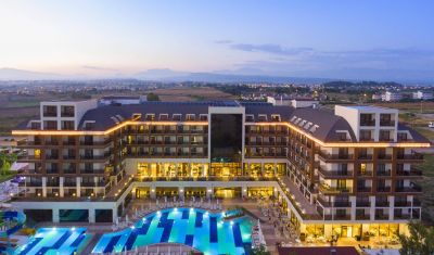 Imagine pentru Hotel Glamour Resort & Spa 5* valabile pentru Litoral 2025