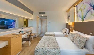 Imagine pentru Hotel Glamour Resort & Spa 5* valabile pentru Litoral 2025