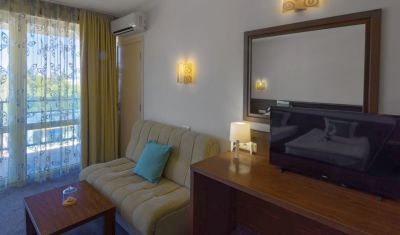 Imagine pentru Hotel Glarus 4* valabile pentru Litoral 2025
