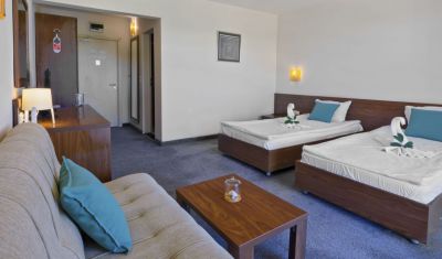 Imagine pentru Hotel Glarus 4* valabile pentru Litoral 2025