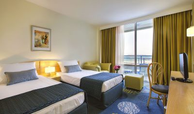 Imagine pentru Hotel Globus 4* valabile pentru Litoral 2025