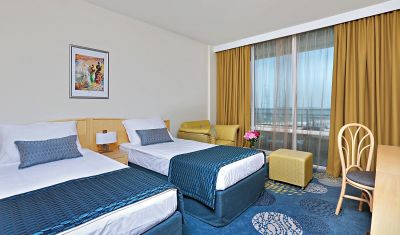 Imagine pentru Hotel Globus 4* valabile pentru Litoral 2025