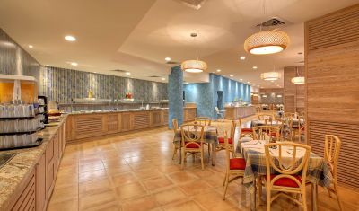 Imagine pentru Hotel Globus 4* valabile pentru Litoral 2025