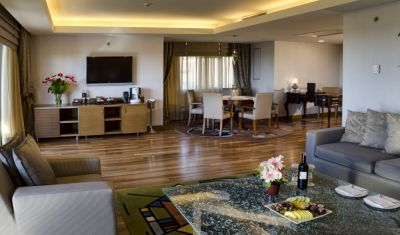 Imagine pentru Hotel Gloria Golf Resort 5* valabile pentru Litoral 2025