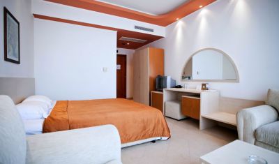 Imagine pentru Hotel Gold Pearl 3* valabile pentru Litoral 2025