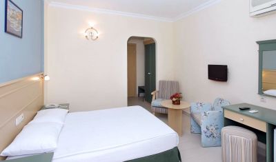 Imagine pentru Hotel Golden Age Yalikavak Bodrum 4*  valabile pentru Litoral 2025