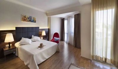 Imagine pentru Hotel Golden Age Yalikavak Bodrum 4*  valabile pentru Litoral 2025