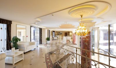 Imagine pentru Hotel Golden Ina 4* valabile pentru Litoral 2025
