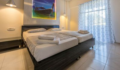 Imagine pentru Hotel Golden Sun 4* valabile pentru Litoral 2025