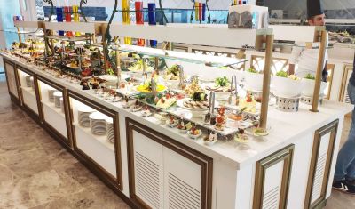 Imagine pentru Hotel Granada Luxury Beach 5* valabile pentru Litoral 2025