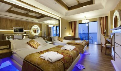 Imagine pentru Hotel Granada Luxury Okurcalar 5*  valabile pentru Litoral 2025