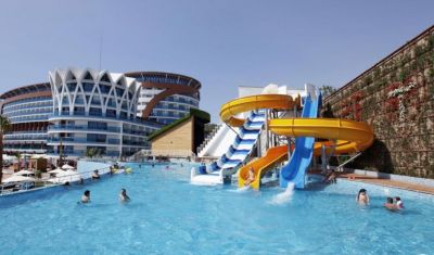 Imagine pentru Hotel Granada Luxury Okurcalar 5*  valabile pentru Litoral 2025