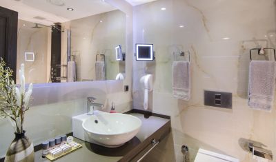 Imagine pentru Hotel Grand Blue Sky International 4* valabile pentru Litoral 2025