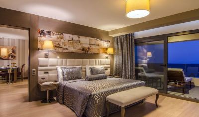 Imagine pentru Hotel Grand Blue Sky International 4* valabile pentru Litoral 2025