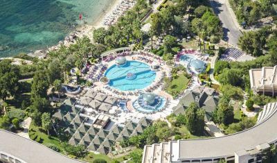 Imagine pentru Hotel Grand Blue Sky International 4* valabile pentru Litoral 2025